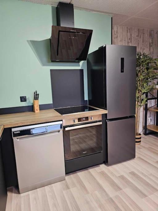 Cosy Loft - Calais Apartment Екстериор снимка